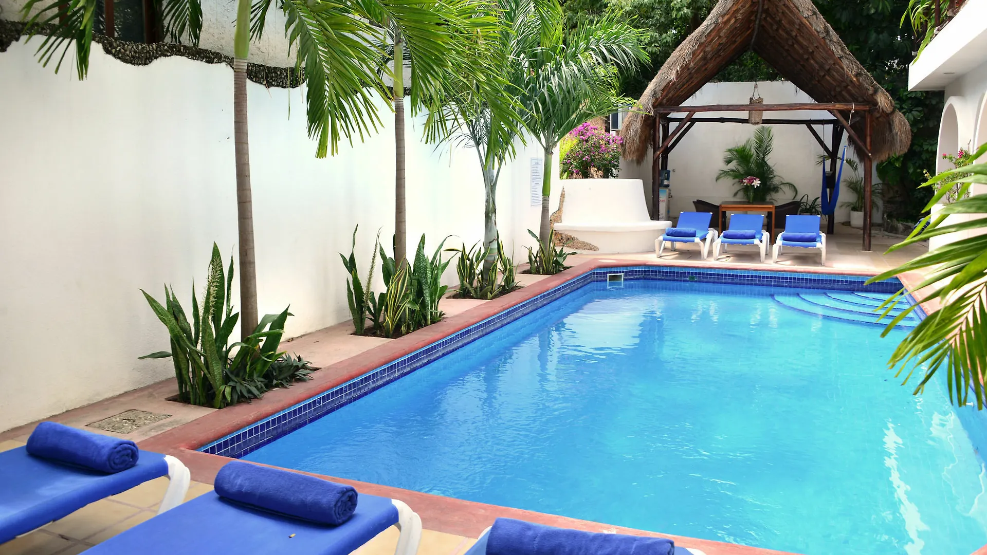 Hotel Club Yebo Playa del Carmen