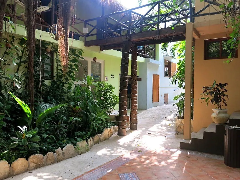 Hotel Club Yebo Playa del Carmen