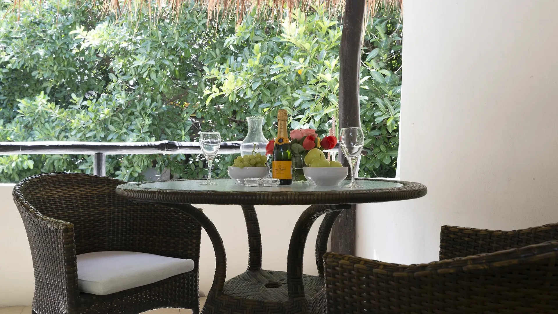 Hotel Club Yebo Playa del Carmen 3*,